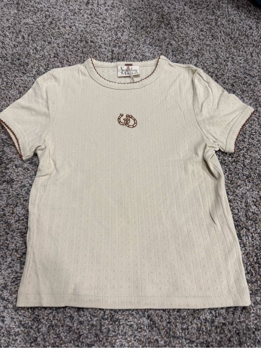 SeaVees Cream Ribbed Knit Tee with Brown Horseshoe Detail